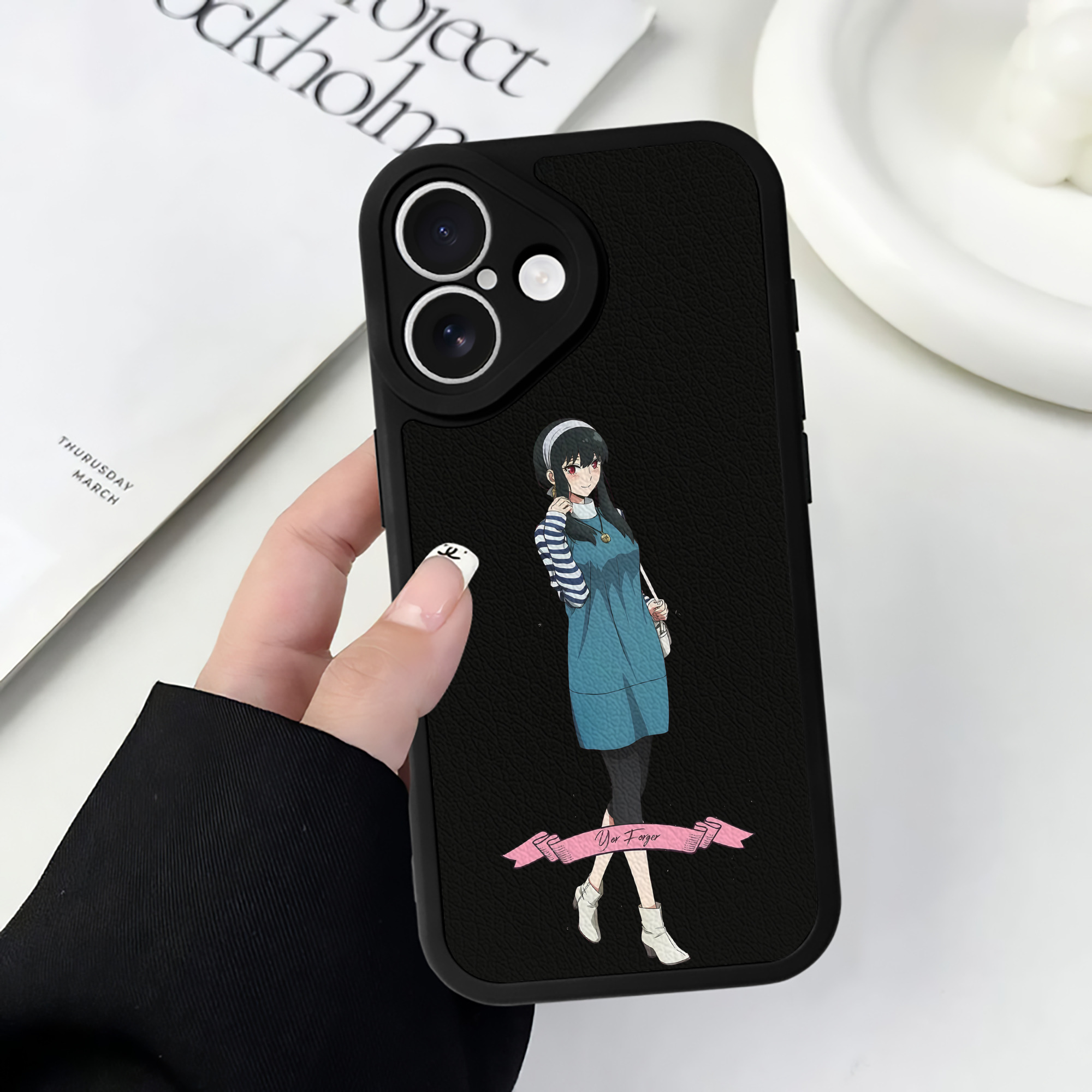 （画像用） SPY×FAMILY间谍家家酒 【iPhone 16シリーズ対応】シリコンスマホケース（レザー調） 材質：シリコン